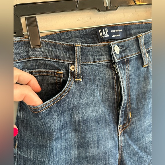 Gap Jeans High Rise Denim Legging Dark Indigo Stretch Jeans Raw Hem SZ 2/26 - Picture 8 of 16